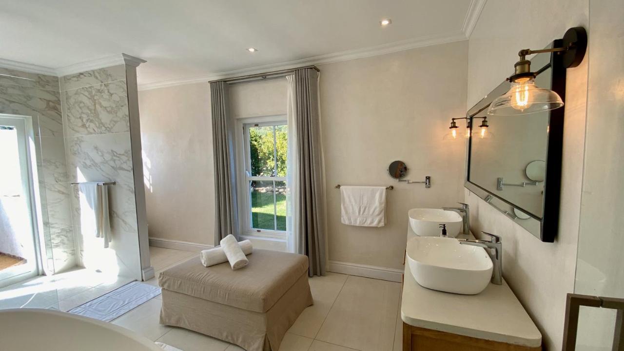 Hotel La Paris Estate à Franschhoek Extérieur photo